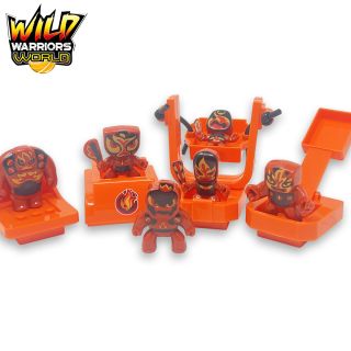 Wild Warriors World Fire Battle Set con 10 sorprese